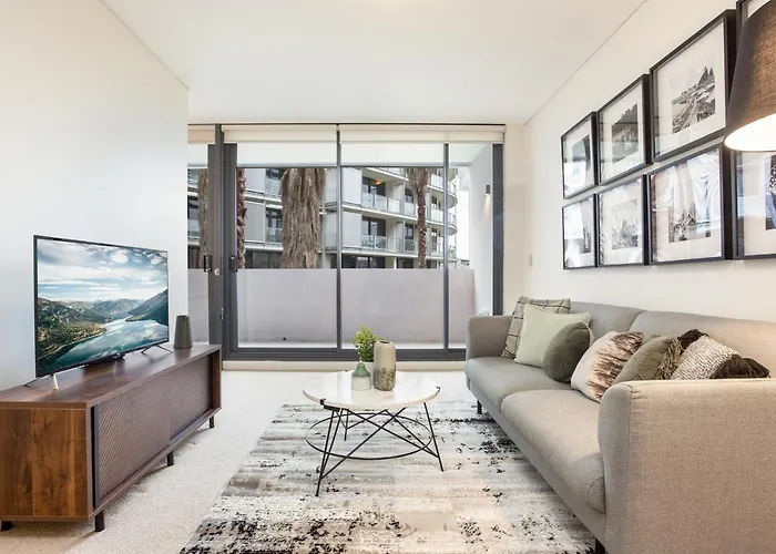 Darling Harbour Apartment Near King St Wharf
